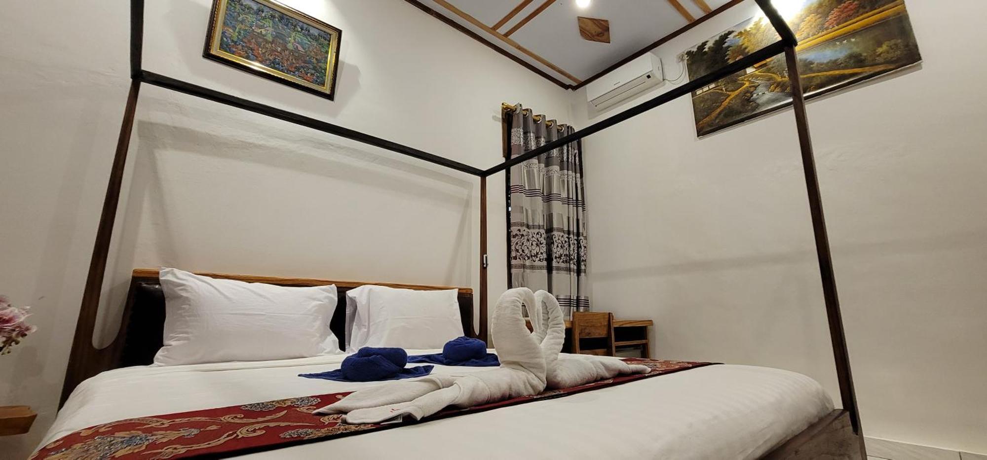 Bunaken Villa Queen'S Dive Manado Room photo